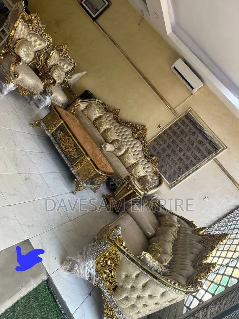 Clasaic Elegantly Designed Egyptian 8-Seater Royal Sofa