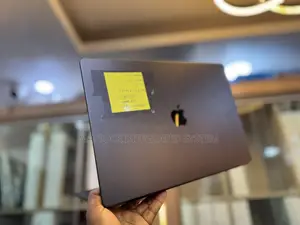 Laptop Apple MacBook Pro 2026 M5 Max 128GB Apple M5 SSD 2T