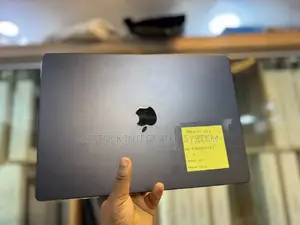 Laptop Apple MacBook Pro 2026 M5 Max 128GB Apple M5 SSD 2T