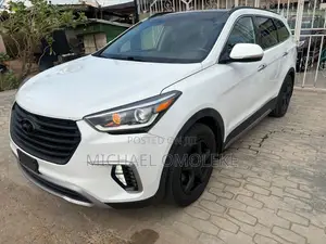 Hyundai Santa Fe Limited Ultimate FWD 2017 White