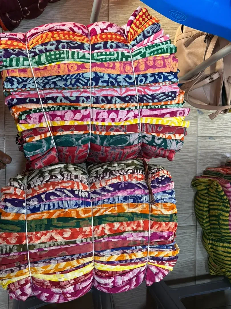 Exclusive Design on Crepe
