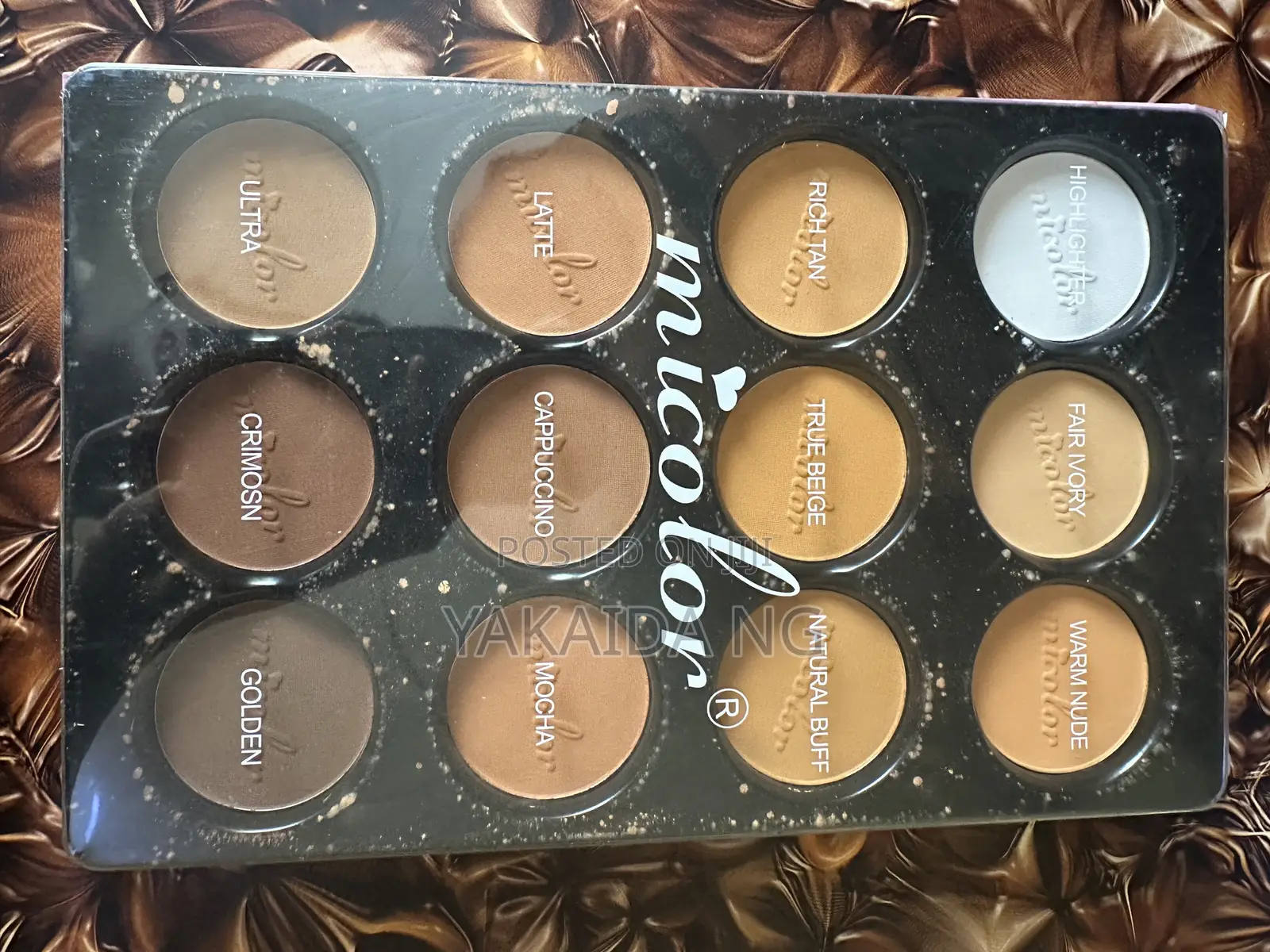 12 in 1 Powder Pallete