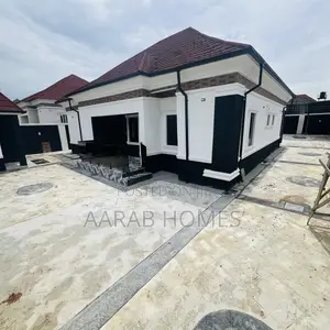 3bdrm Bungalow in Close To Efab Queens, Gwarinpa for sale