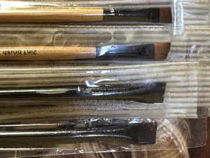 Makeup Angled Brush