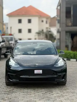 Tesla Model 3 Long Range AWD 2020 Black