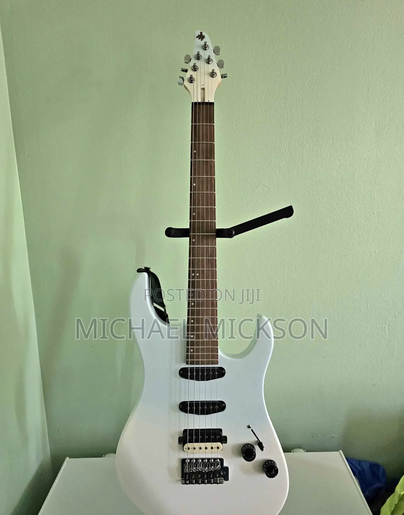 Donner DMT-66 Electric Guitar
