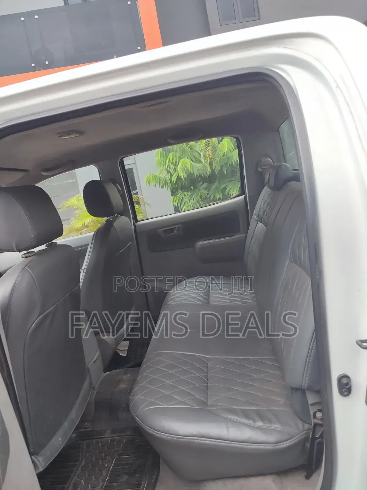 Toyota Hilux 2012 White