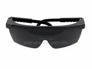 Safety Glasses - Protective Eyewear - Anti Dust and Impact
