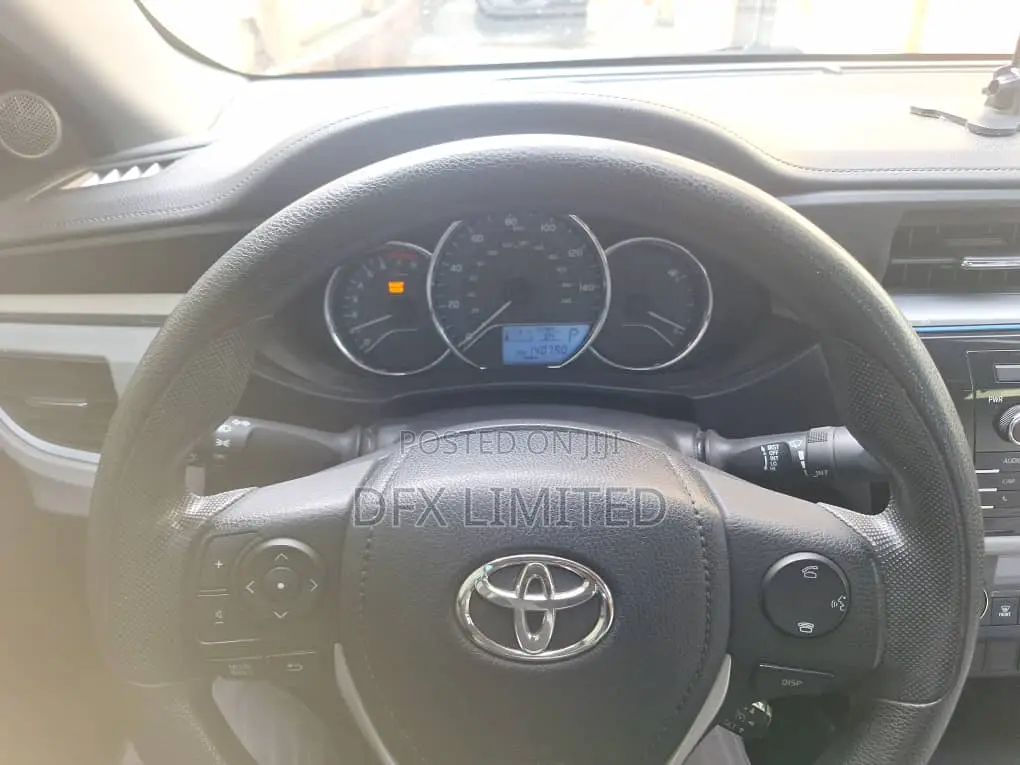 Toyota Corolla 2016 Blue