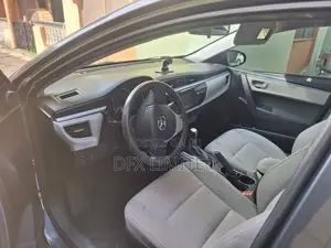 Toyota Corolla 2016 Blue