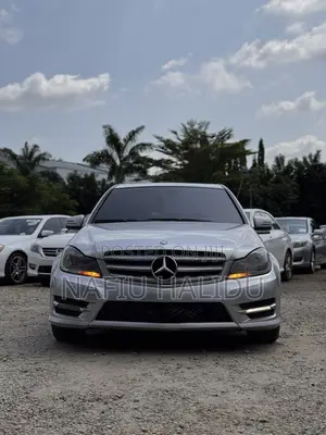 Mercedes-Benz C300 2013 Silver
