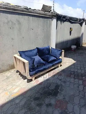 Small Couch 2 Seats (Deep Blue)