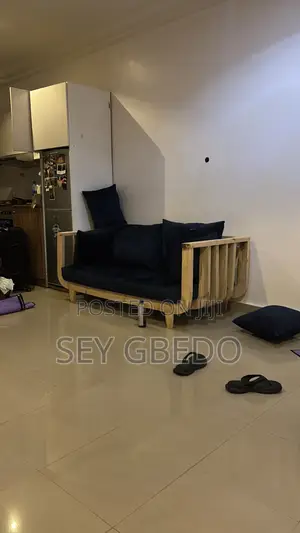 Small Couch 2 Seats (Deep Blue)