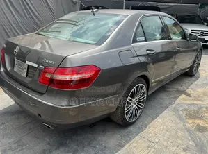 Mercedes-Benz E350 2011 Gray