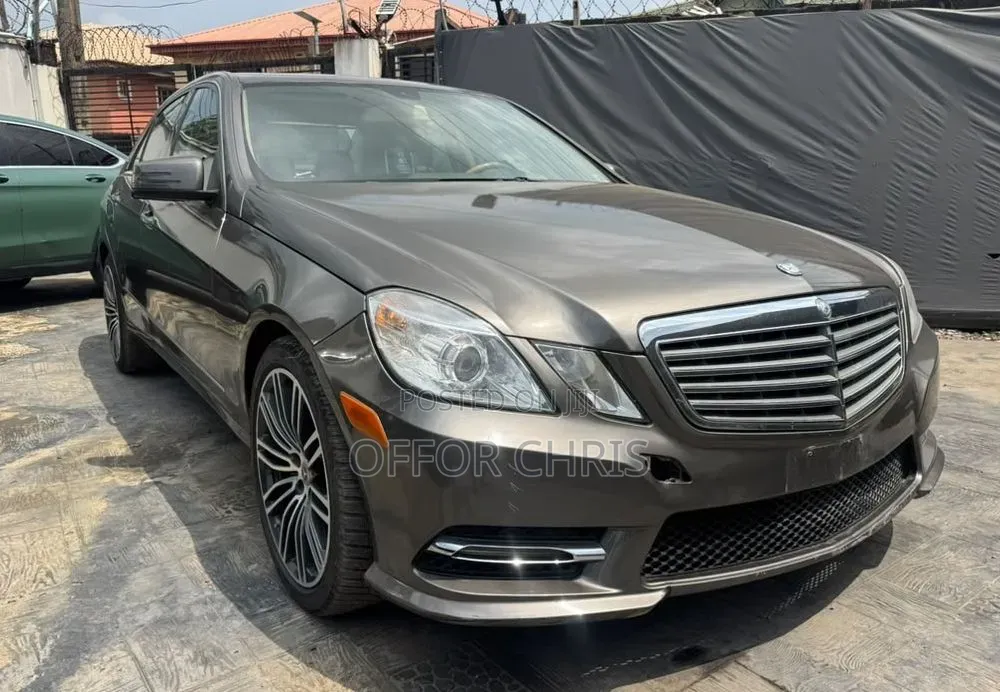 Mercedes-Benz E350 2011 Gray