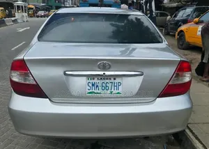 Toyota Camry 2004 Silver