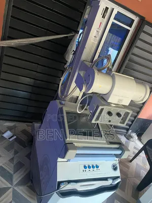 GE AMX4 Plus DR Mobile X-Ray Machine