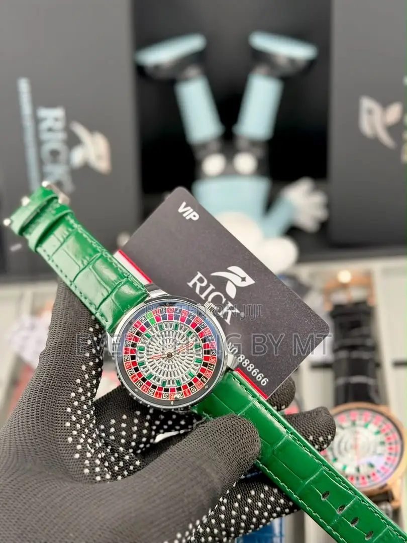*Rick Leather Spinning Wrist Watch