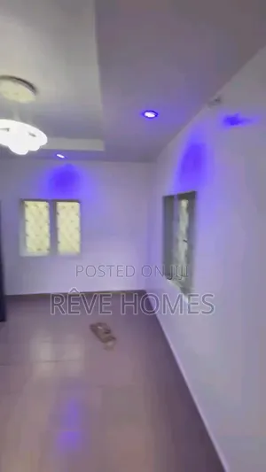 Mini Flat in Anthony Village for rent