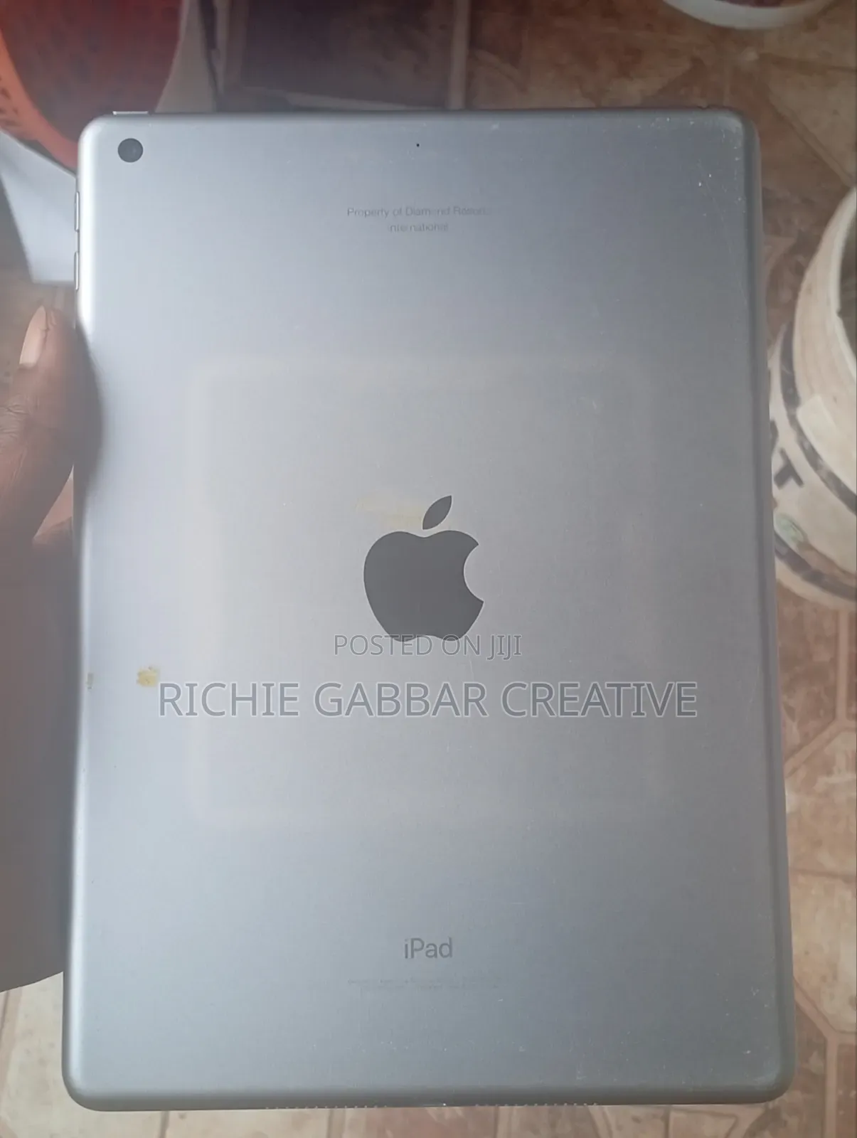 Apple iPad 5 (2022) 32 GB Gray