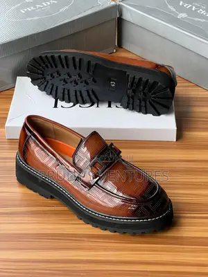 Prada Men’s Original Quality Shoe With Class