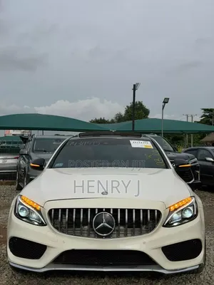 Mercedes-Benz C400 4Matic AWD Sedan (3.0L V6 7A) 2015 White