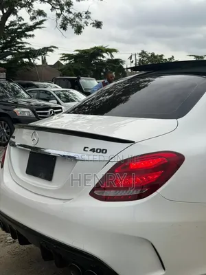 Mercedes-Benz C400 4Matic AWD Sedan (3.0L V6 7A) 2015 White