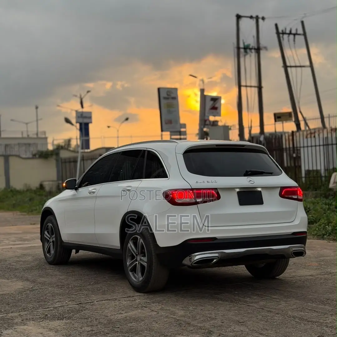 Mercedes-Benz GLC-Class 2016 White