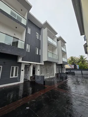 4bdrm Townhouse/Terrace in Ogunfayo, Awoyaya for sale