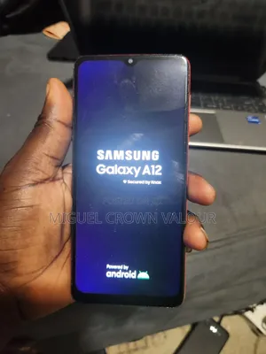 Samsung Galaxy A12 128 GB Red