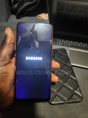 Samsung Galaxy A12 128 GB Red