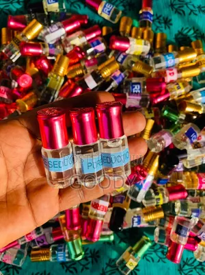 Foreign Oil Perfume That Has 24hrs Fragrance