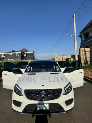 Mercedes-Benz GLE-Class AMG GLE 43 4MATIC 2017 White