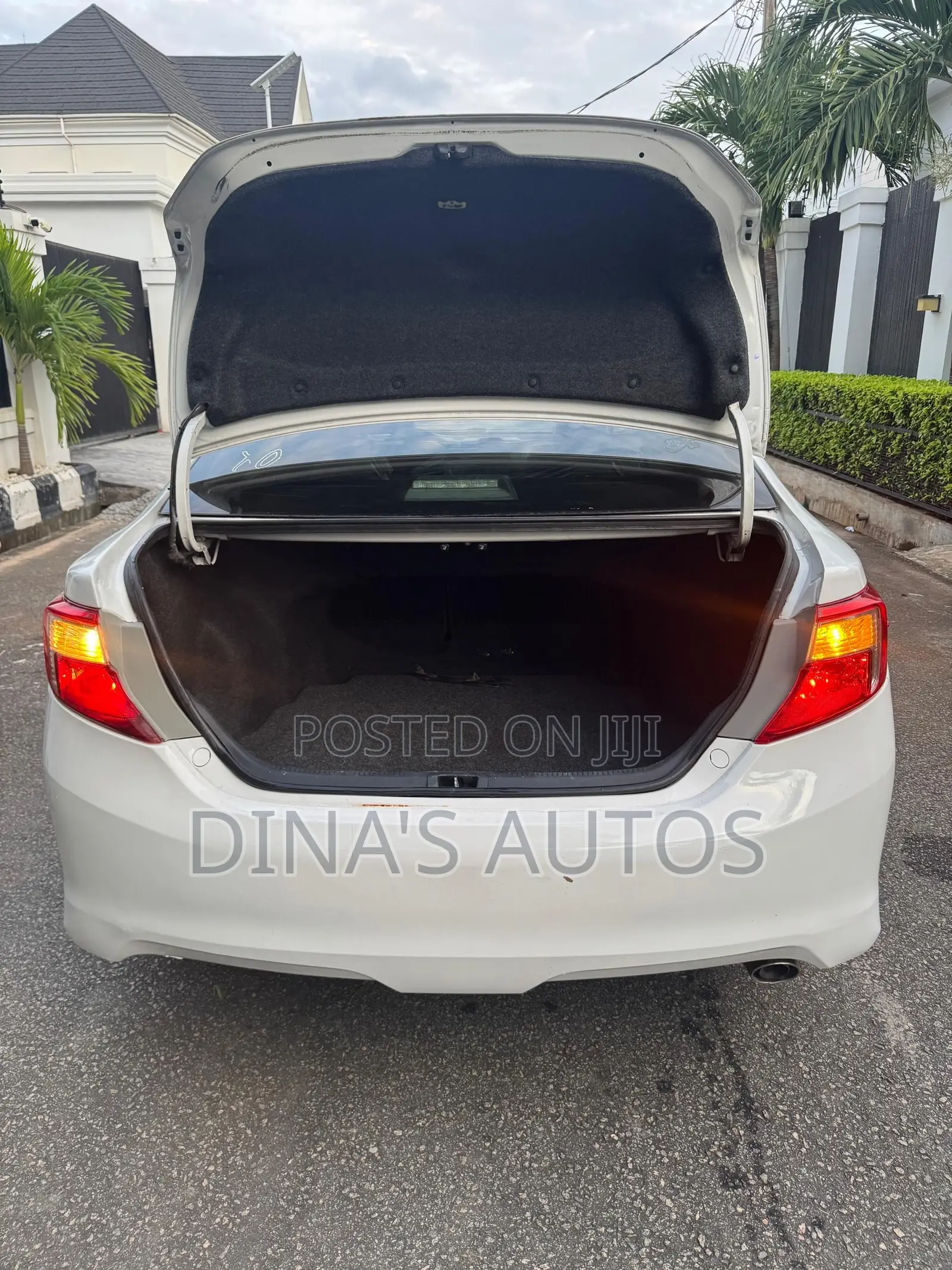 Toyota Camry 2013 White