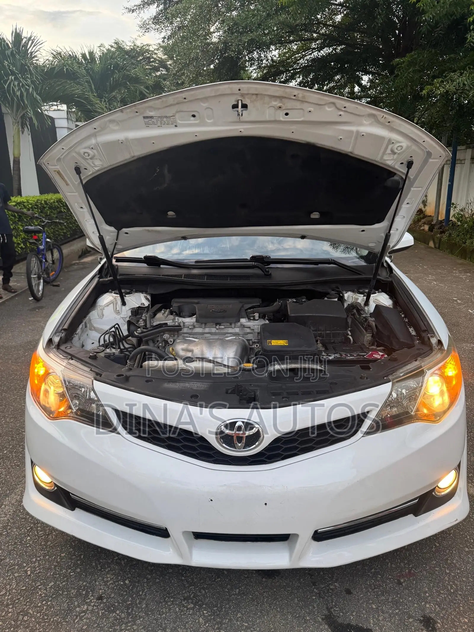 Toyota Camry 2013 White