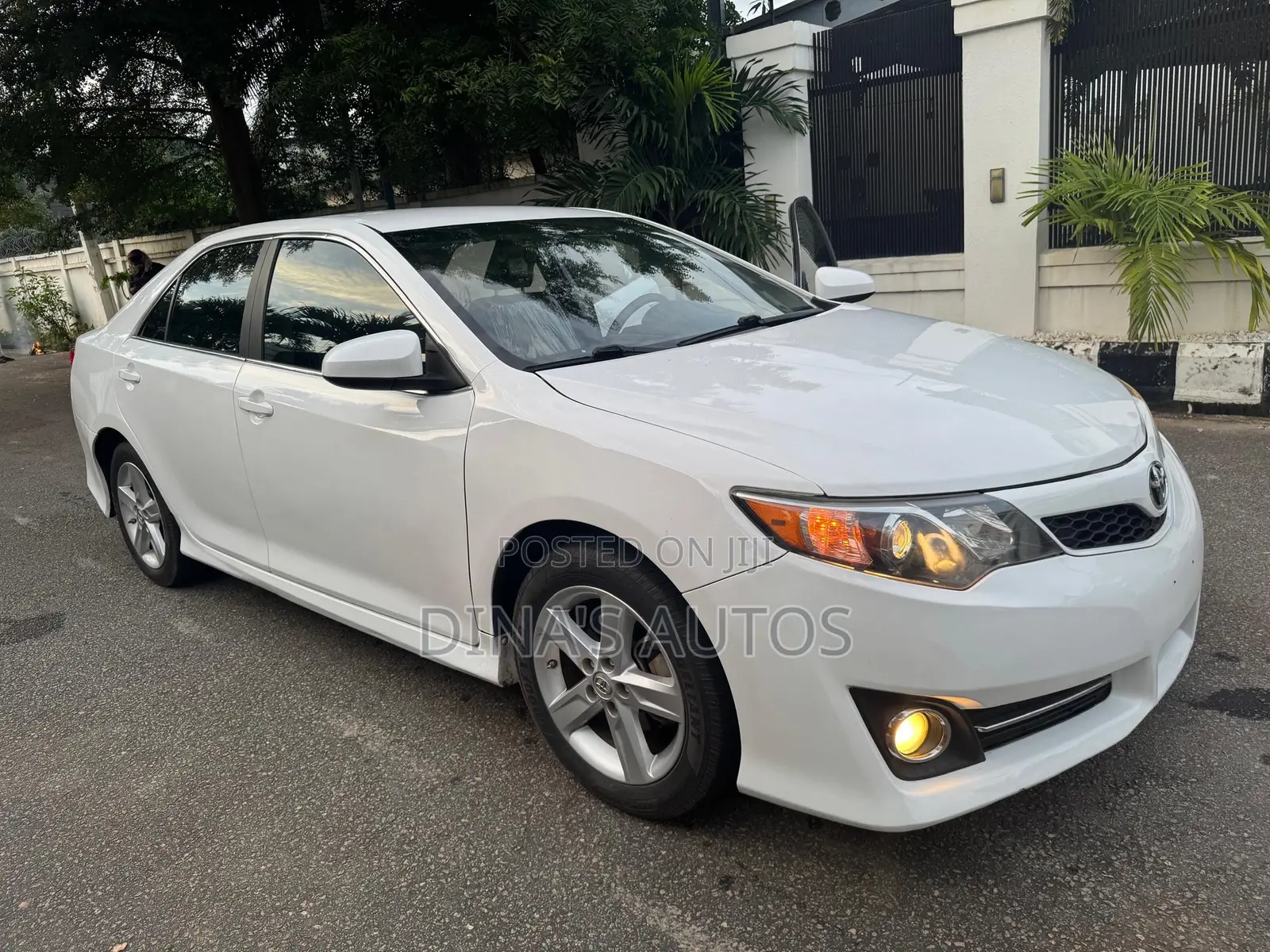 Toyota Camry 2013 White