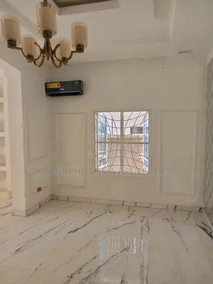 4bdrm Duplex in Sabon Lugbe for rent