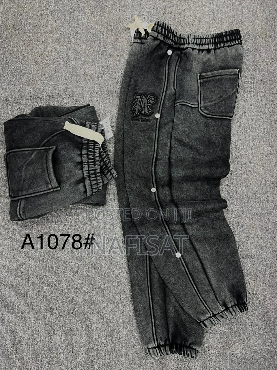 Baggy Trousers