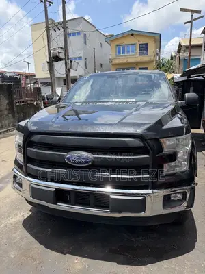 Ford F-150 XLT 4x2 SuperCab Styleside 8 ft. box 163 in. WB 2016 Black