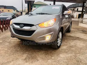 Hyundai Tucson Limited AWD 2013 Silver