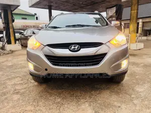 Hyundai Tucson Limited AWD 2013 Silver