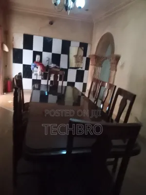 Dinning Table