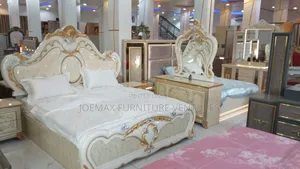 Royal Standard Bed Set