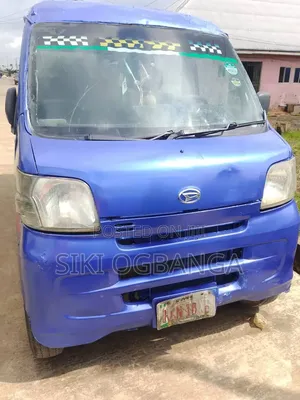 Daihatsu Hijet 2011 Blue