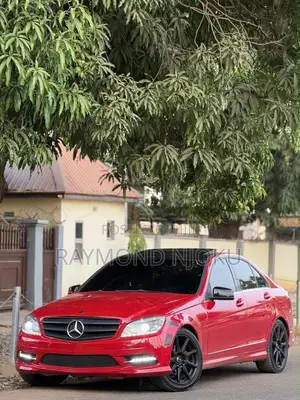 Mercedes-Benz C300 2008 Red