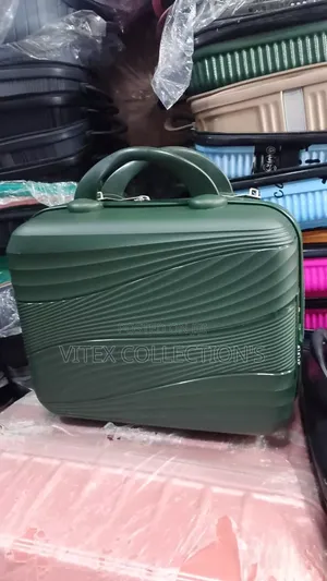 Hand Luggage Kit