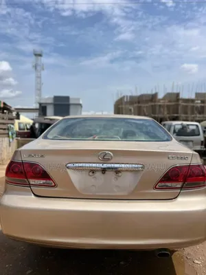 Lexus ES 330 2005 Gold