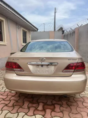 Lexus ES 330 2005 Gold