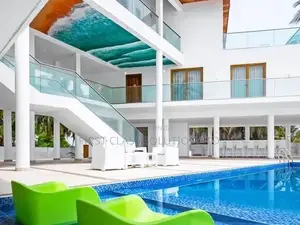 4 Bedroom Beach House Mansion