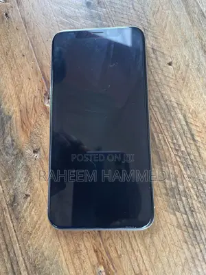 Apple iPhone X 64 GB White